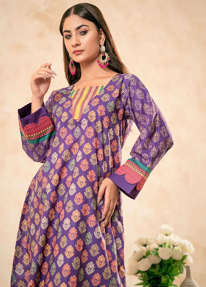 Safwa Printed Lawn Suits Unstitched 2 Piece SW23L S2P-45 Trendy Pink - Summer Collection