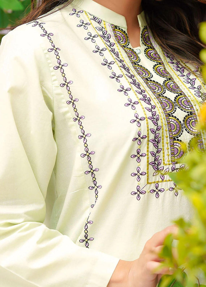 Safwa Casual Pret  Lawn 2 Piece Suit 3R1-2P-EMB-06 Bleach White