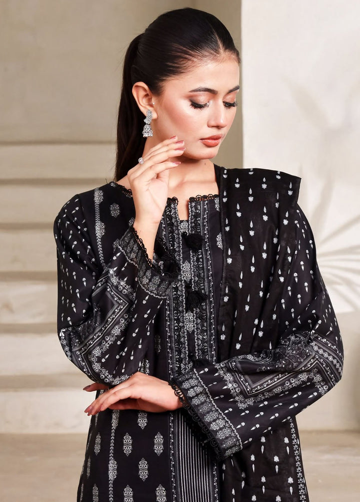 Saphron Printed Lawn Suits Unstitched 3 Piece SPH25BNW D-03 - Black & White Collection