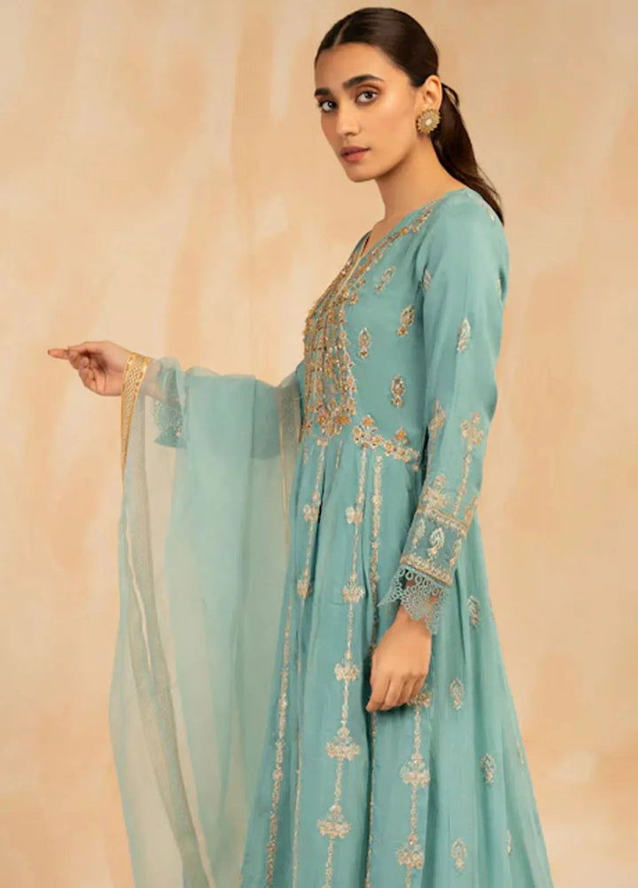 Sara Jahan Pret Embroidered Chiffon 3 Piece Suit BlueBell