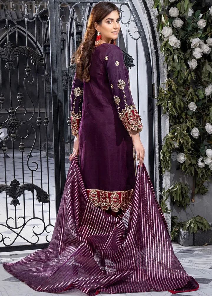 Sara Jahan Pret Embroidered Organza 3 Piece Suit Haseena
