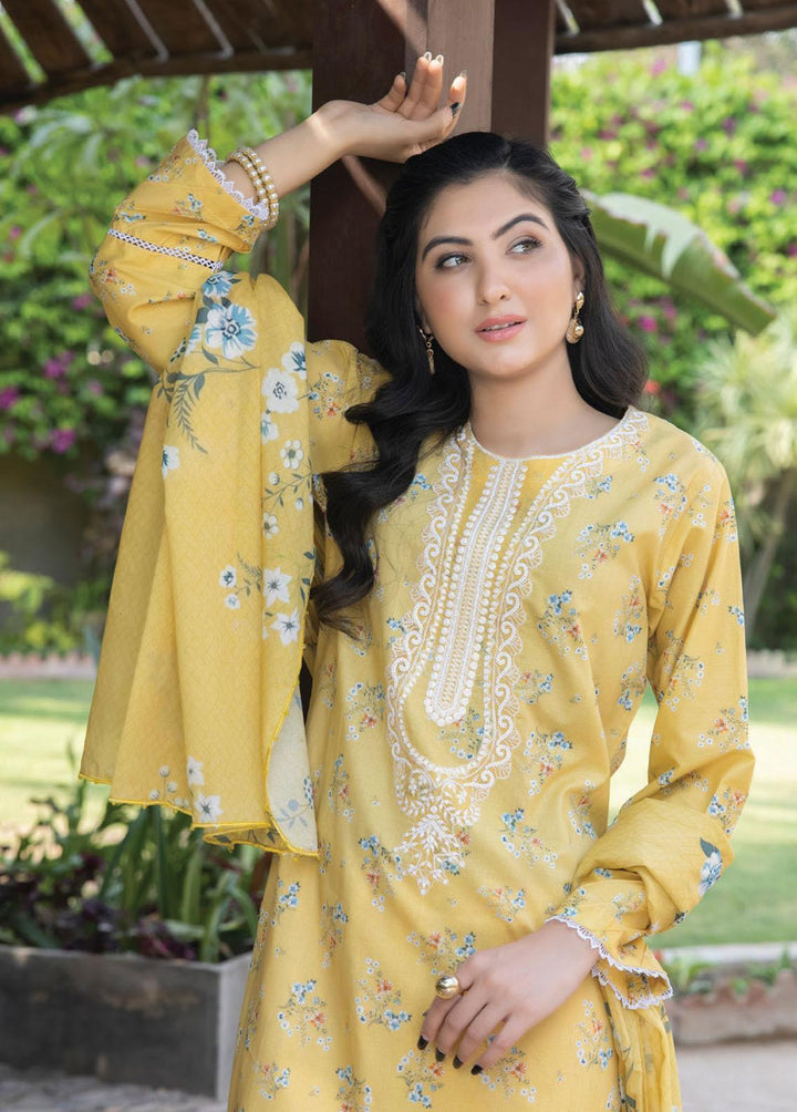 Sehr By Saphron Embroidered Lawn Suits Unstitched 3 Piece SPH23S D-5 - Summer Collection