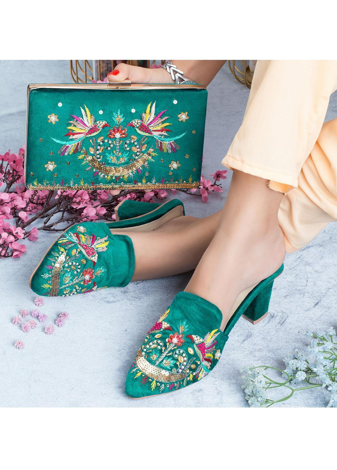 Zuruj Formal Style Khussa HMC-41-Green