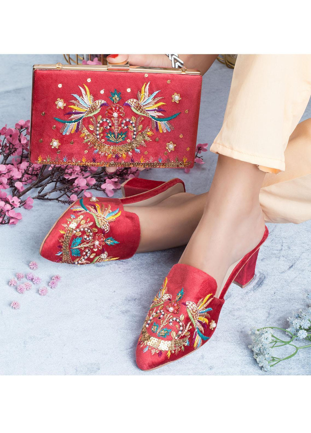 Zuruj Formal Style Khussa HMC-41-Pink