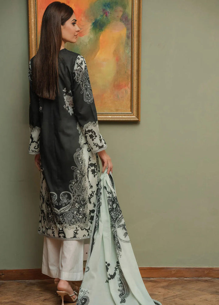 Shamaeel Ansari Pret Embroidered Lawn 3 Piece Suit LE-01