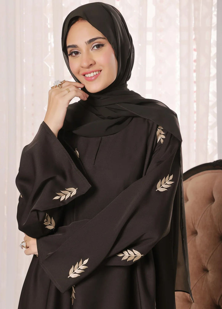 TGM Pret Embroidered Nidha Abaya Zohra