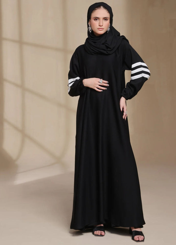TGM Pret Plain Nidha Abaya Blaze Black