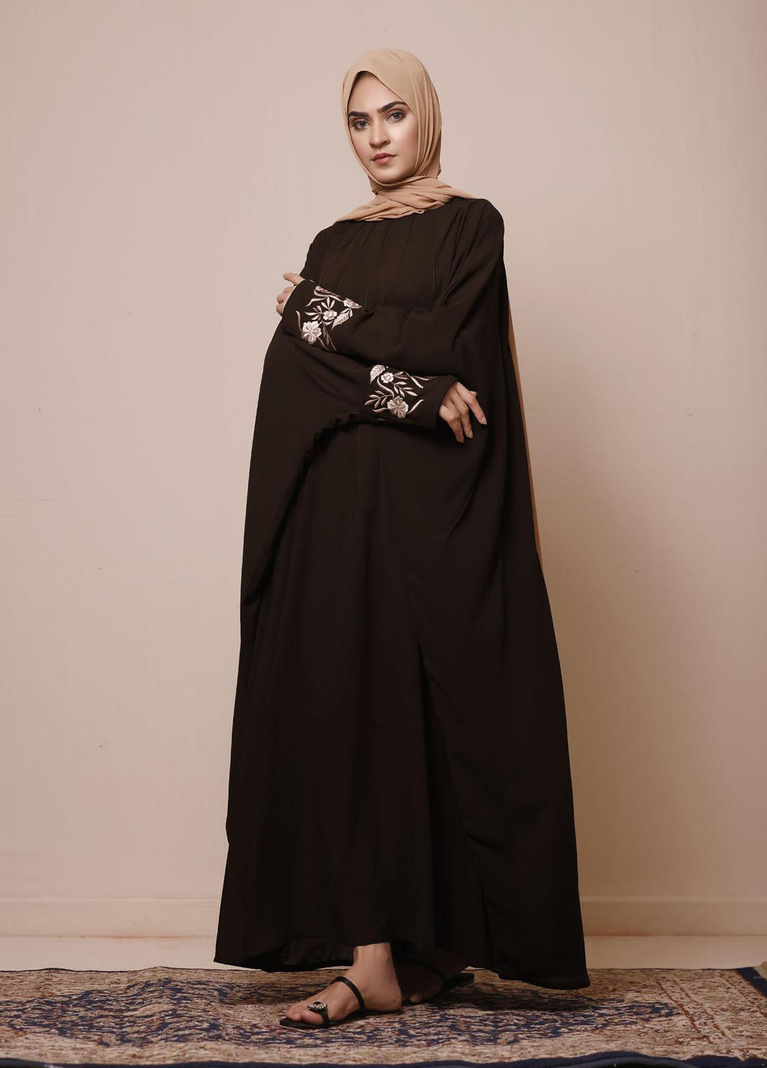 The Great Master (TGM)  Korean Nida Front Closed Abaya TGM22MM Diana Brown