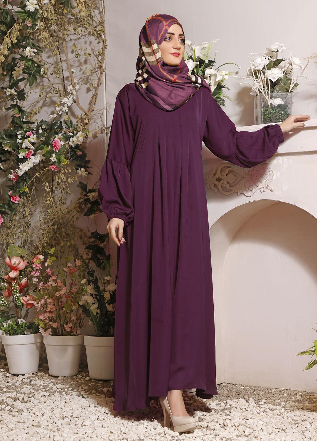 The Great Master (TGM)  Korean Nida Front Closed Abaya TGM22MM Shahtaj