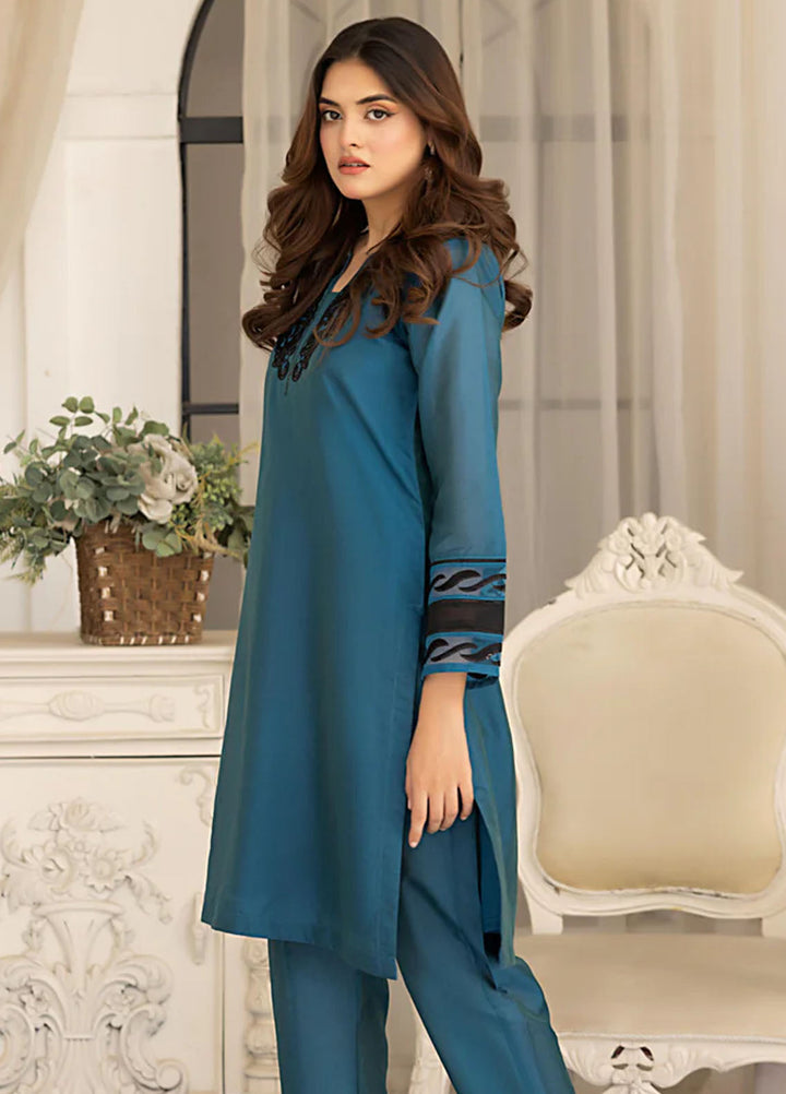 The Classic Fit by Cyanic Pret Embroidered Sheesha Silk 2 Piece Suit Saphoria