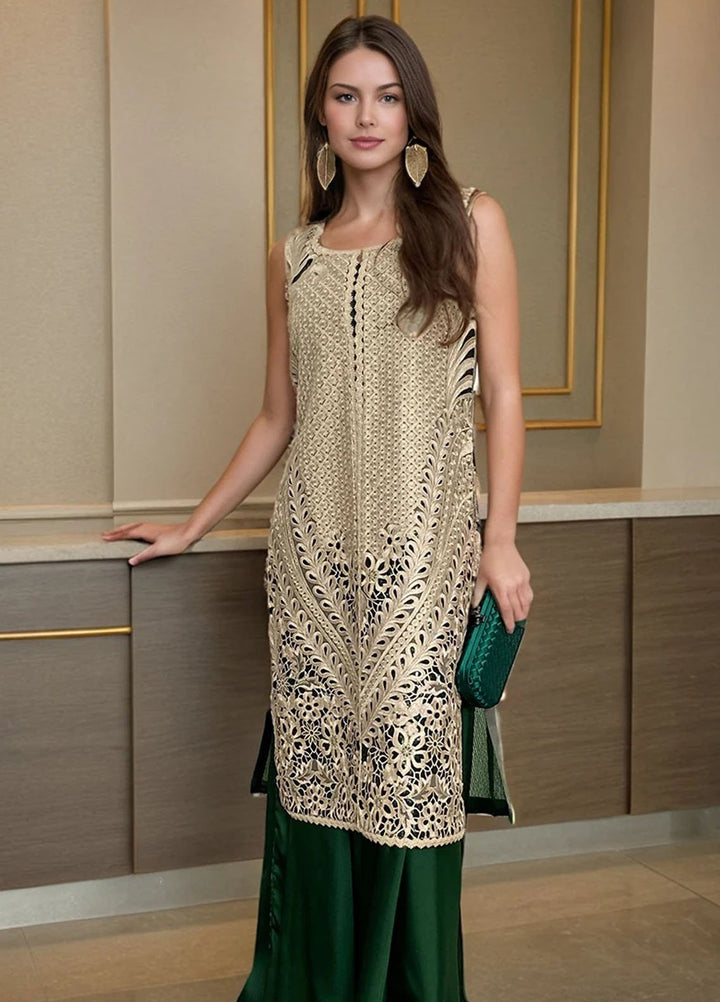 Thread and Motifs Pret Embroidered Organza 2 Piece 9542