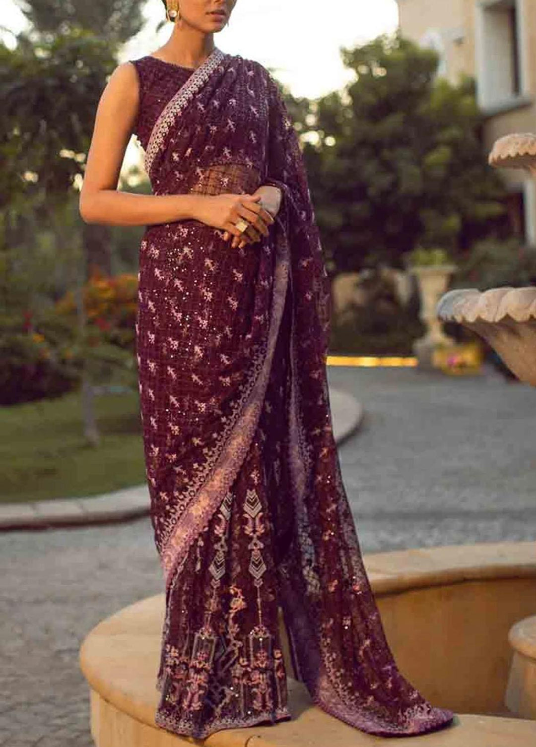 Threads & Motifs Pret Formal Net Saree THM21F 6938