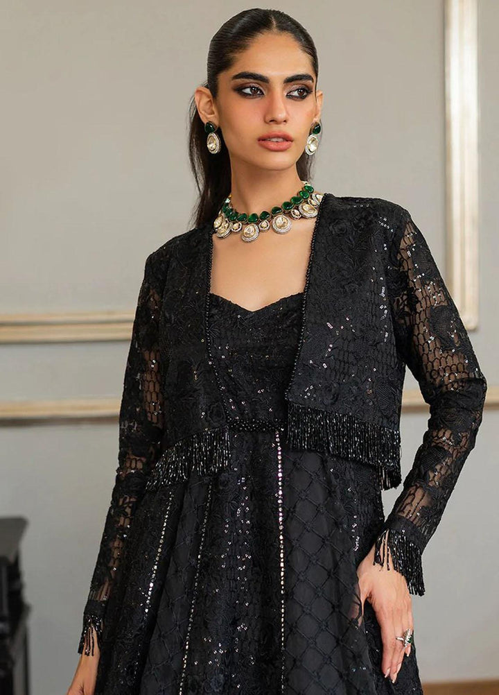 Threads & Motifs Luxury Pret  Organza Lehenga and Blouse 8224