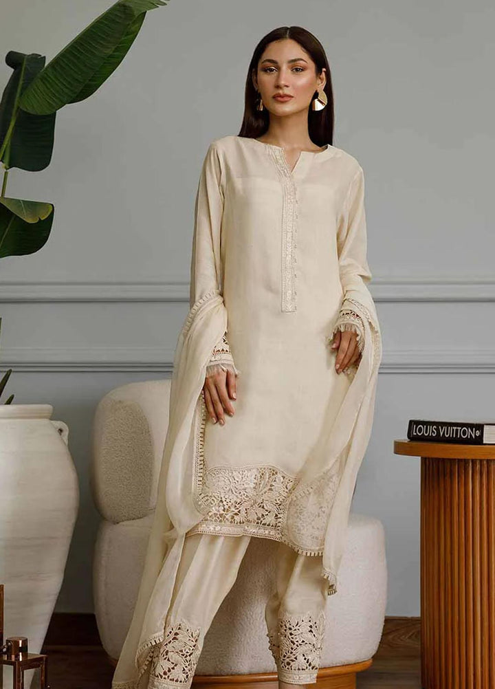 Threads & Motifs Pret Embroidered Chiffon Shirt 8532