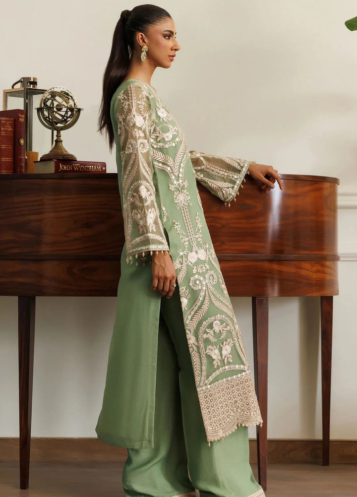 Threads And Motifs Pret Embroidered Organza Shirt 8710