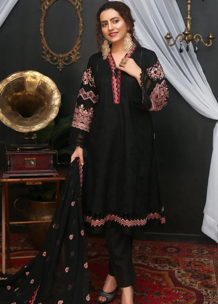 Threads And Weaves Embroidered Lawn Suit Unstitched 3 Piece L23207 - Festive Collection