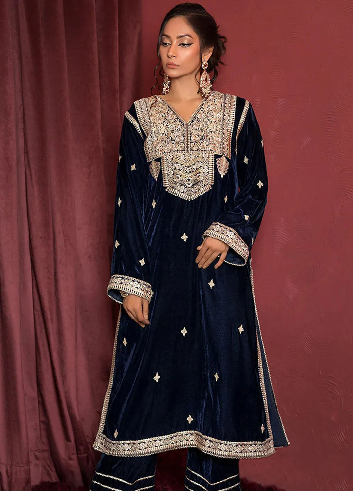 Threads & Motifs Pret Velvet 3 Piece Suit 9110