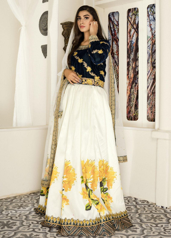 Top Notch Pret Luxury Velvet 3 Piece TNH21L Solaris