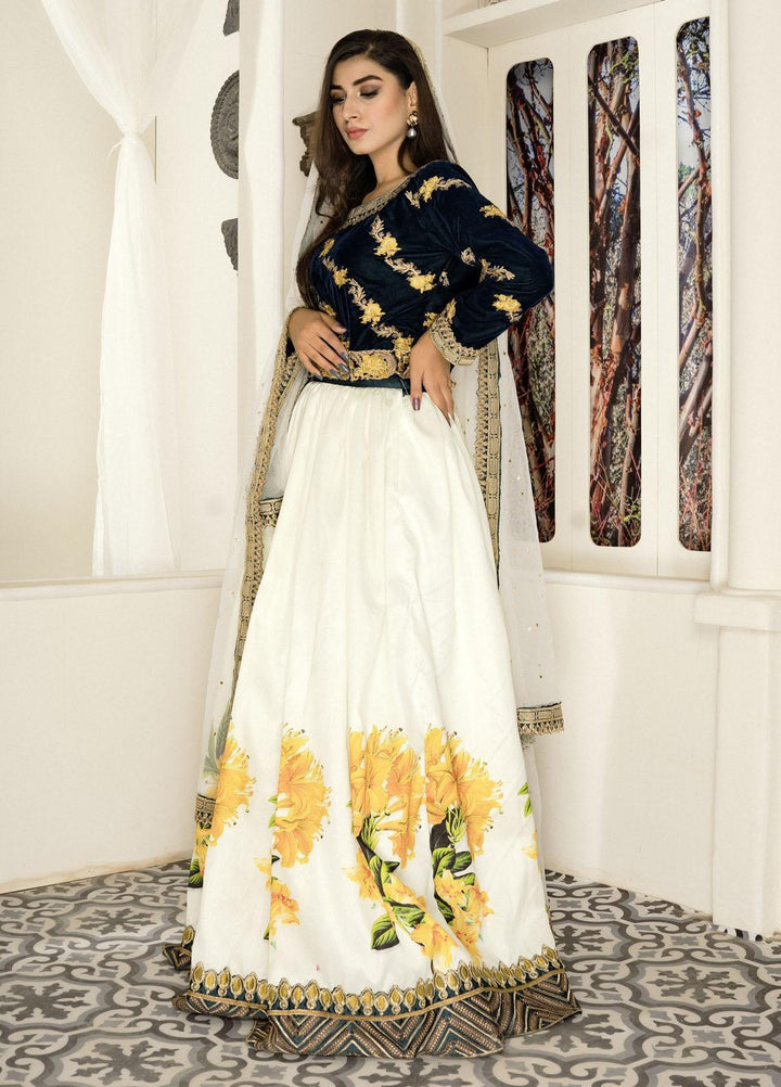 Top Notch Pret Luxury Velvet 3 Piece TNH21L Solaris