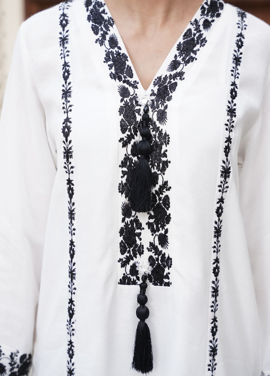 Tosheeza Saith Pret Embroidered Cotton 2 Piece Suit EDW#4