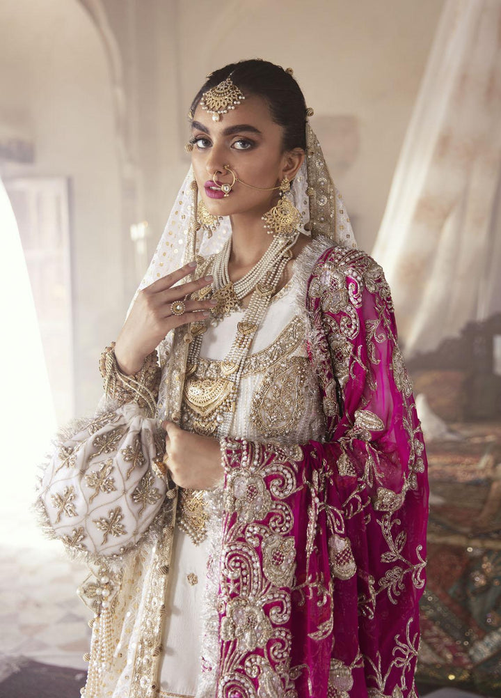 Maria Osama Khan Luxury Pret  Raw Silk 3 Piece MOK22VR Arya 003