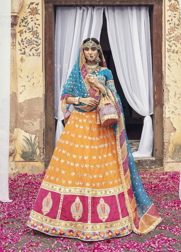 Maria Osama Khan Luxury Pret  Silk 3 Piece MOK22VR Fertash 004