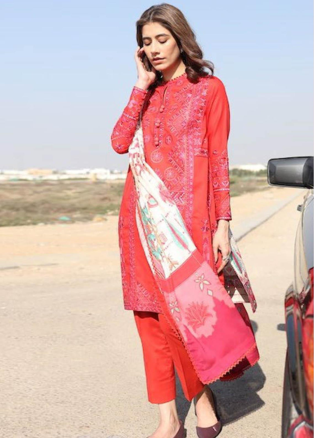 Zaha by Khadijah Shah Embroidered Lawn Suits Unstitched 3 Piece ZKS21L ZL21-03-B GHERMEZ - Summer Collection