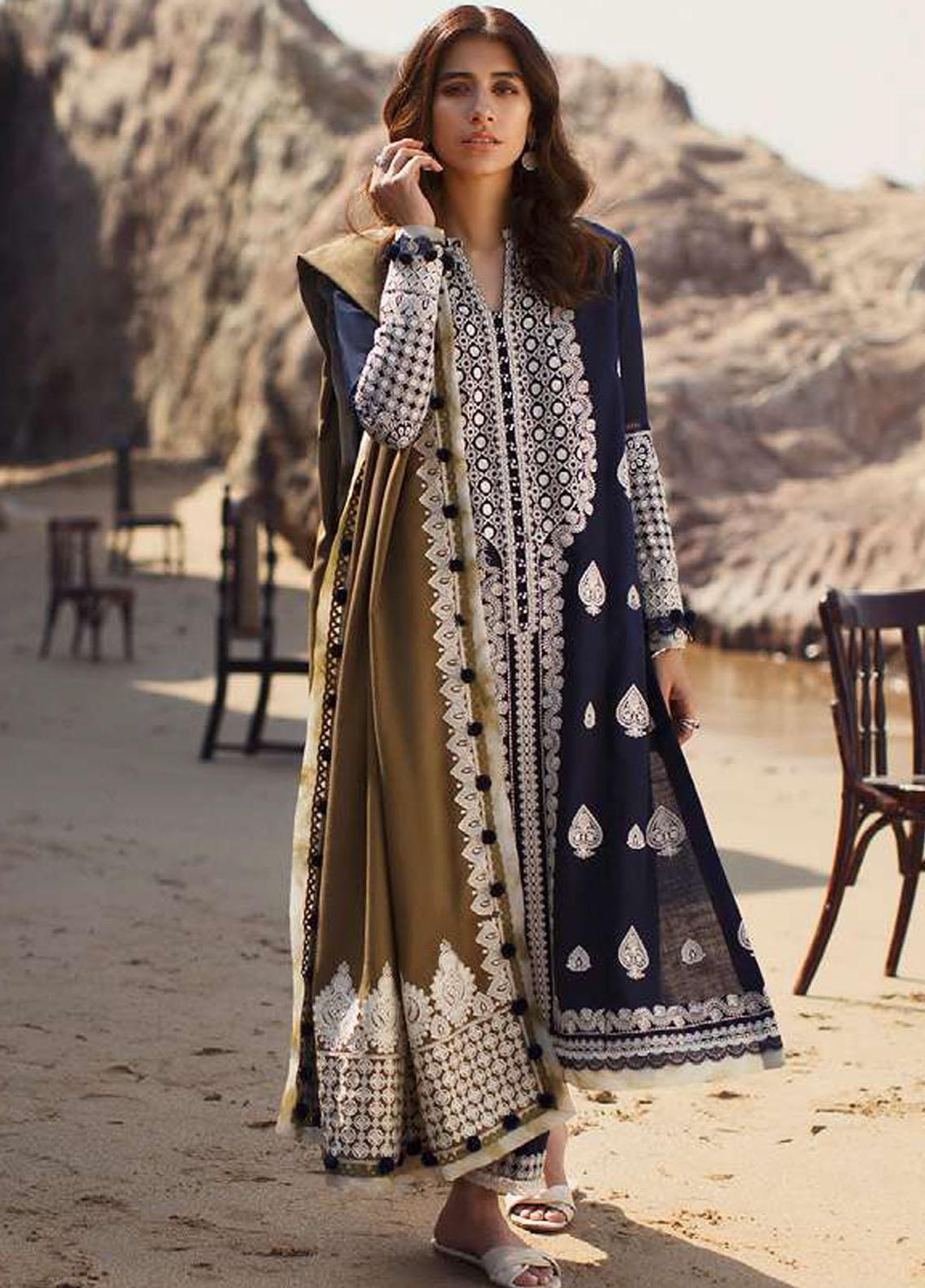 Sahel By Zaha Embroidered Khaddar Suits Unstitched 3 Piece ZKS21S ZW2-21-01 ROZHAN - Winter Collection