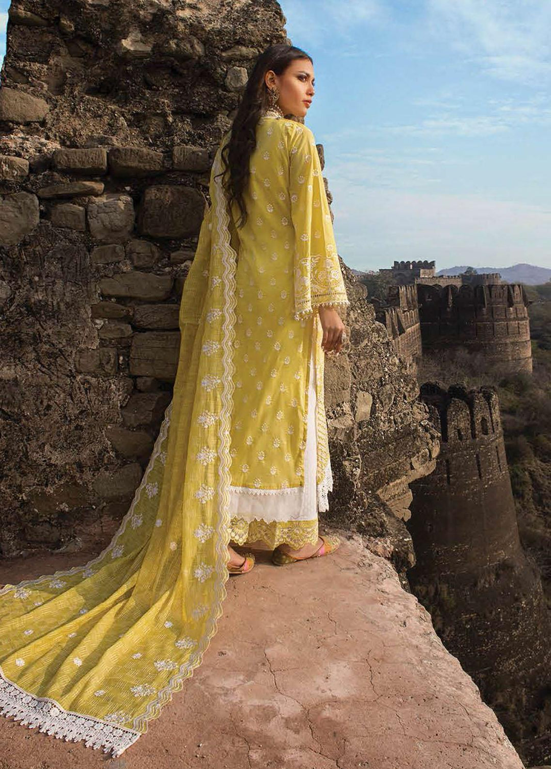 Zainab Chottani Embroidered Chikankari Suits Unstitched 3 Piece ZC22CK Aabroo 4A - Luxury Collection