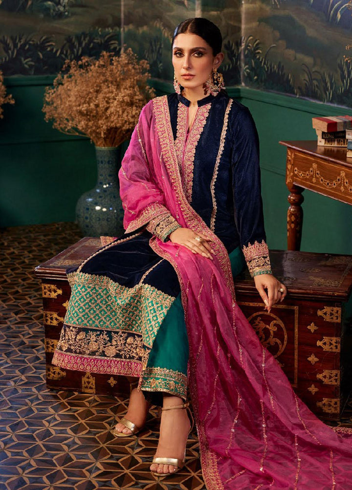 Zainab Chottani Embroidered Velvet Suits Unstitched 3 Piece ZC23UV D4 Amira - Luxury Collection