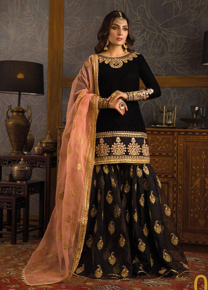 Zainab Chottani Embroidered Velvet Suits Unstitched 3 Piece ZC21FW 06 Husna - Winter Collection