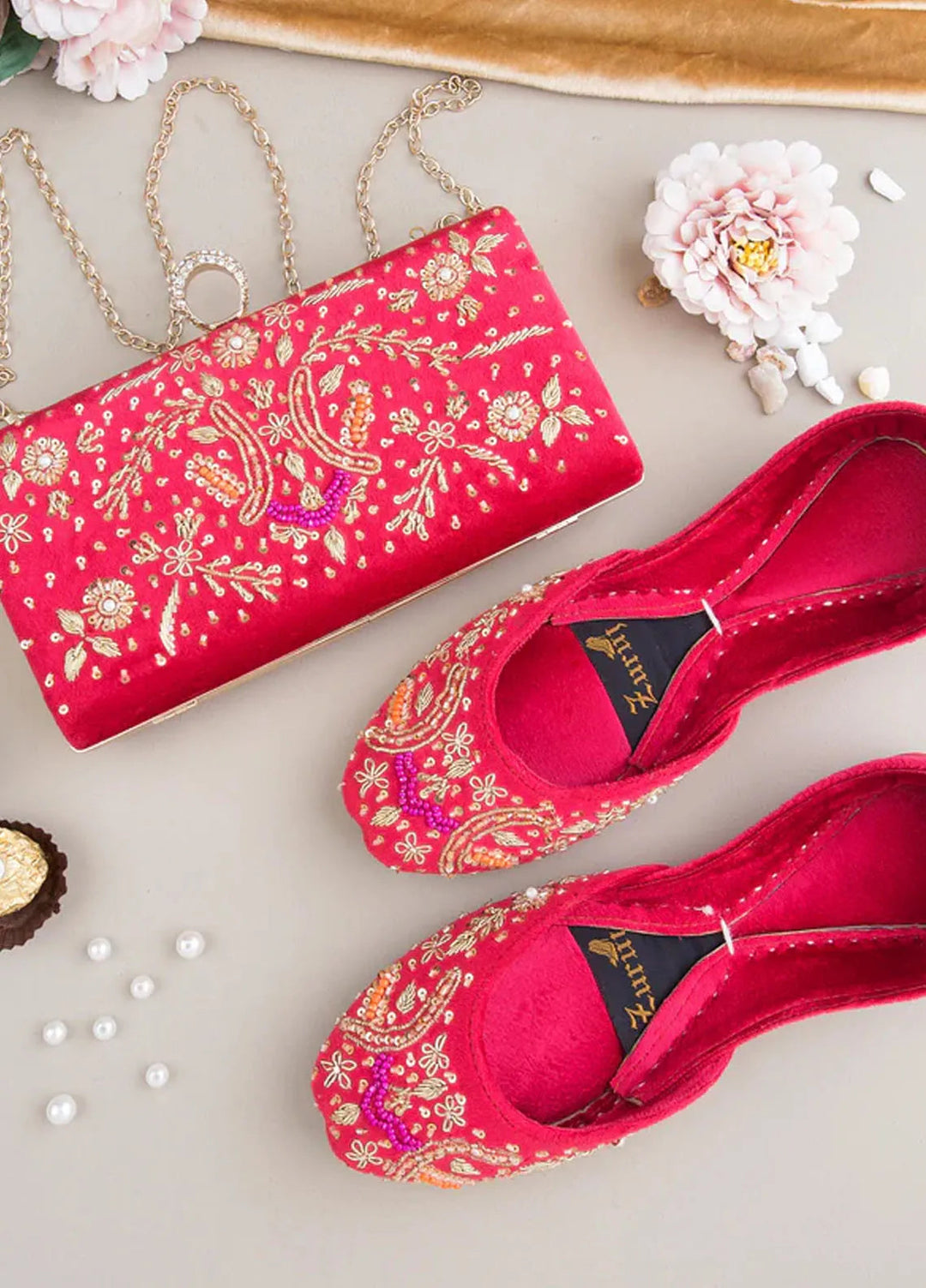 Zuruj Festive Style Clutch X Khussa CL-237-PINK