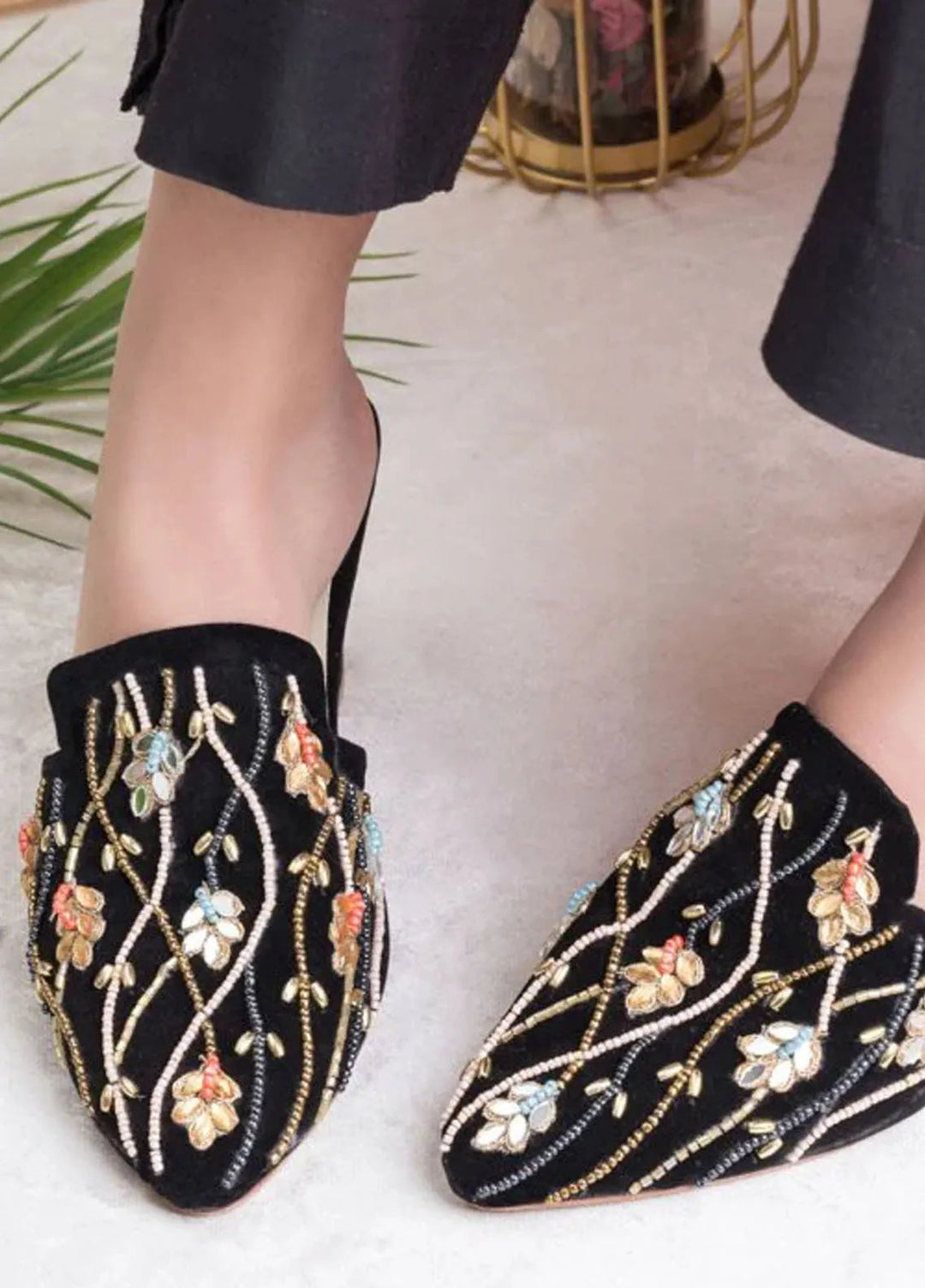 Zuruj Festive Style Heel Mules HM-257-Black