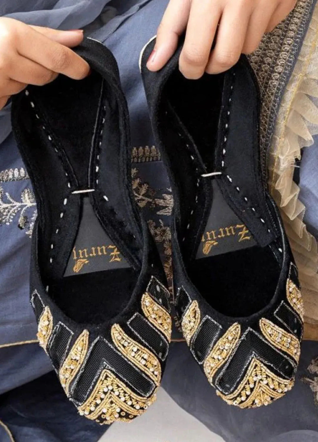 Zuruj Festive Style Khussa JK-5-Black