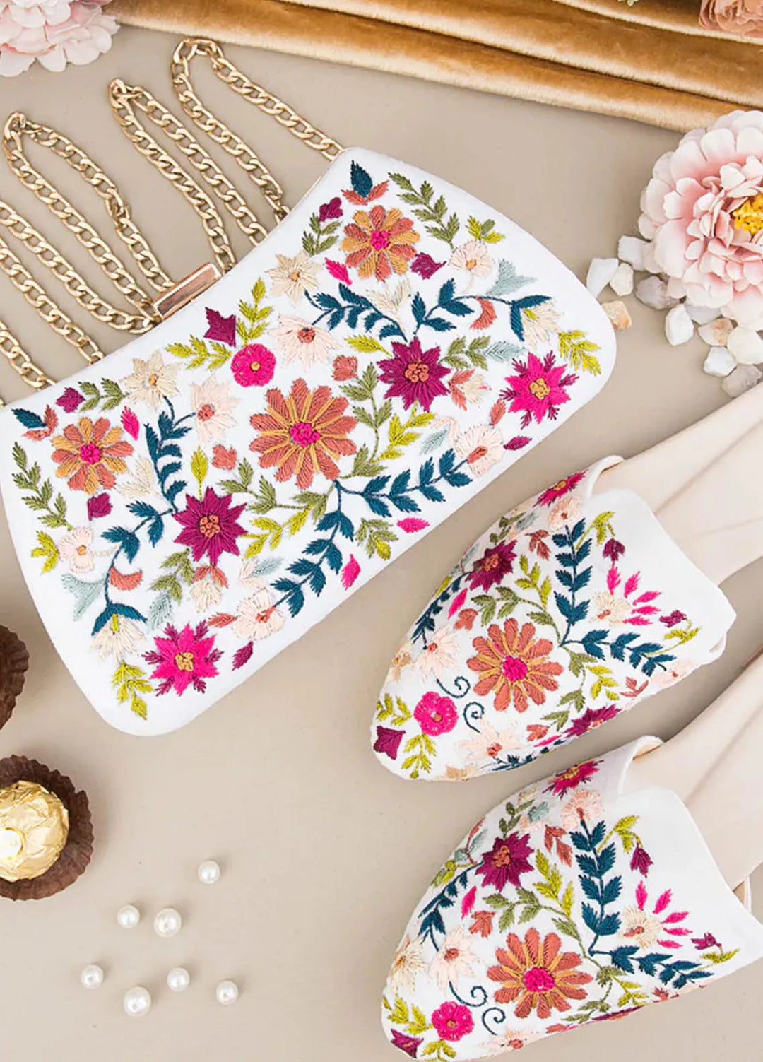 Zuruj Festive Style Mules x Clutch MC-252-WHITE