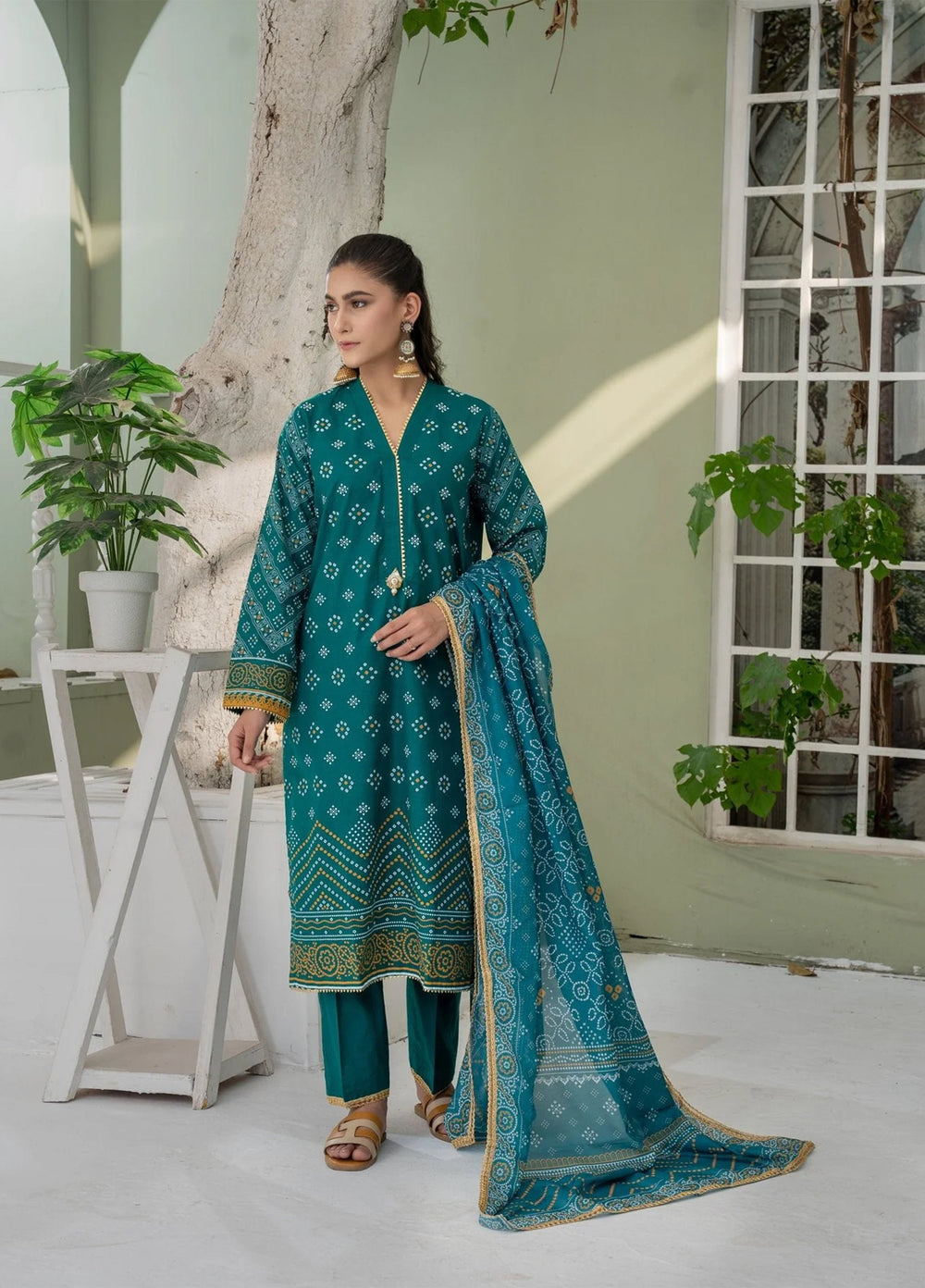 La Elise Women RTW Embroidered Lawn 3 Piece Suit 0000603 Zoya - Casual Collection