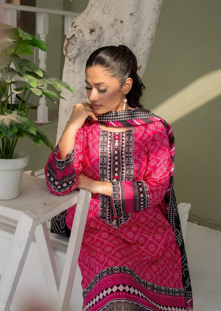 La Elise Women RTW Embroidered Lawn 3 Piece Suit 0000604 Safa - Casual Collection