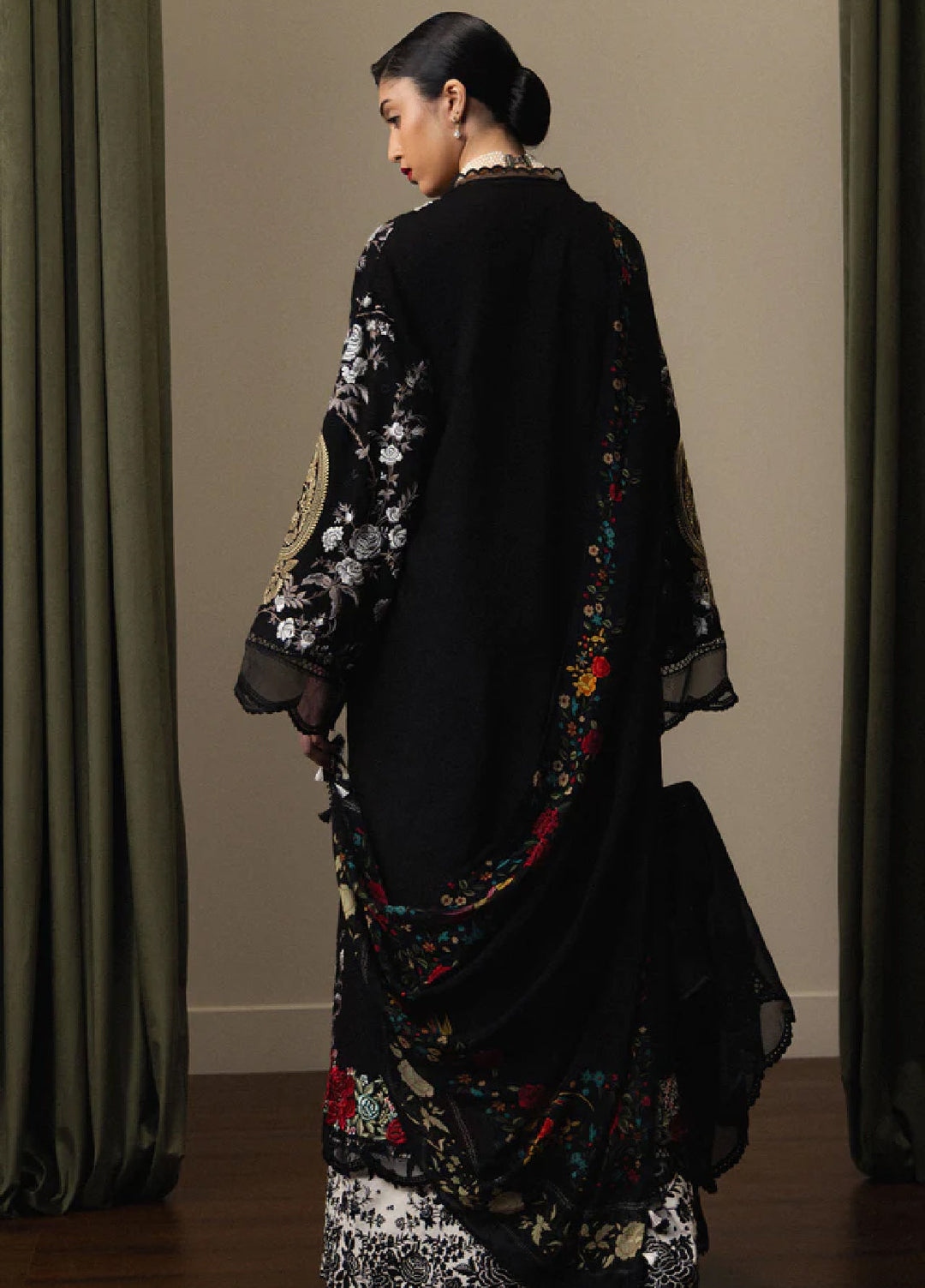 Satori by Zara Shahjahan Unstitched Embroidered Lawn 3 Piece Suit ZS26USL D-10 TAKUMI - Summer Collection