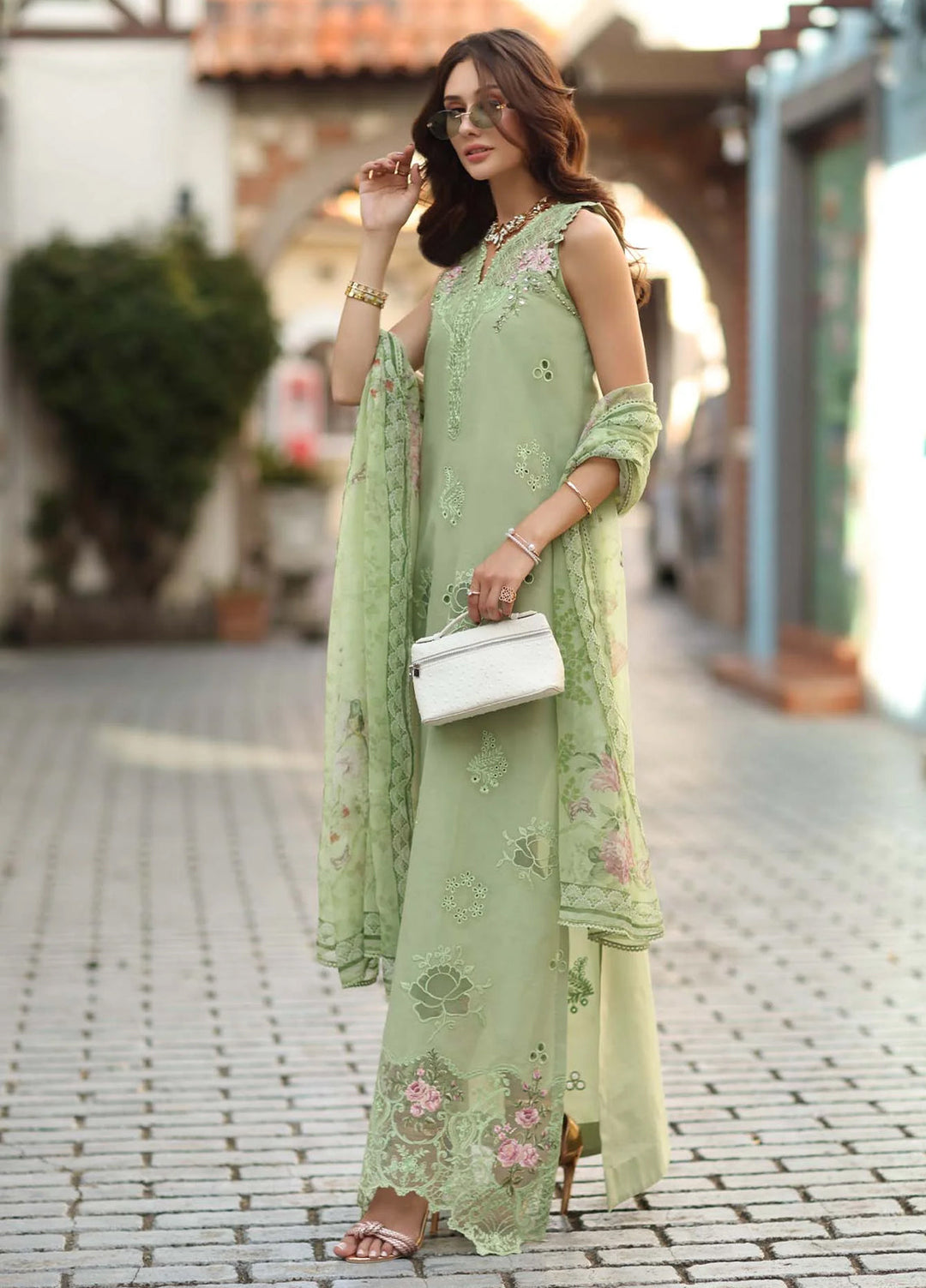 Noor Luxe by Saadia Asad Unstitched Embroidered Lawn 3 Piece Suit SA26UNL D-3A - Summer Collection