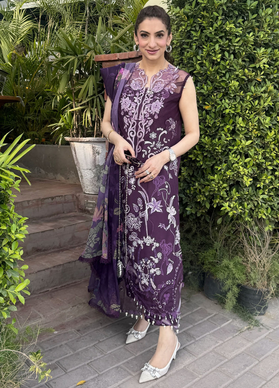 Asifa and Nabeel Unstitched Embroidered Lawn 3 Piece Suit AN26ULE Plum Royale VSL 26-10 - Eid Collection