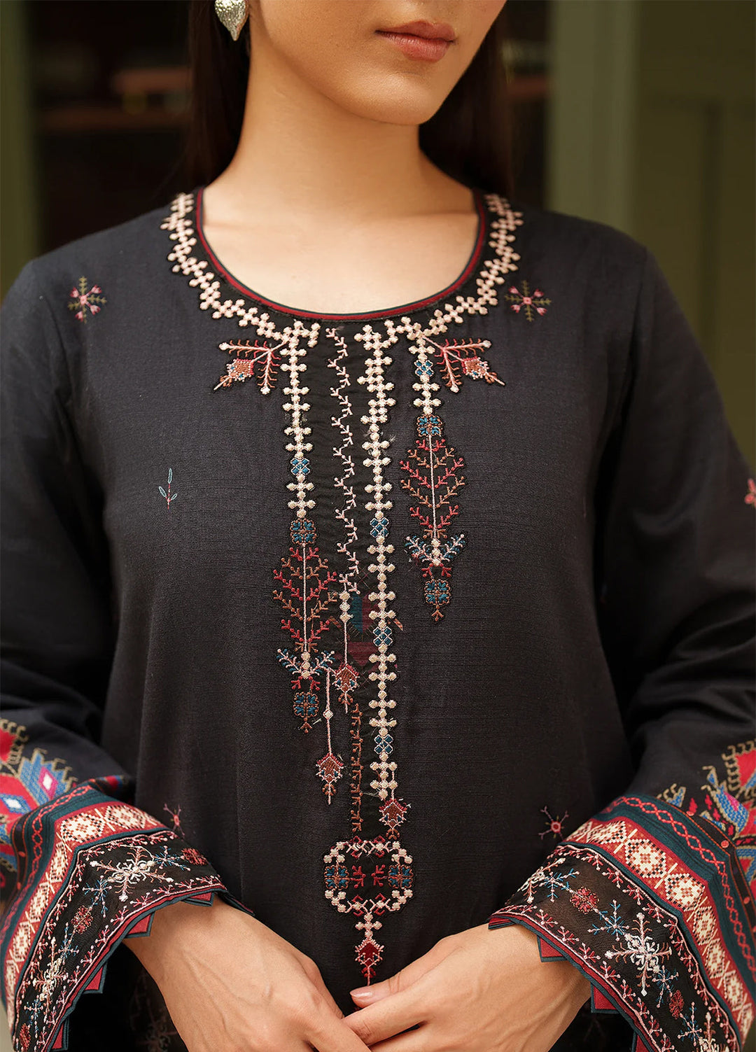 Bellini by Seran Unstitched Winter Khaddar Embroidered Suits 3 Piece SN25BW Cendara - Winter Collection