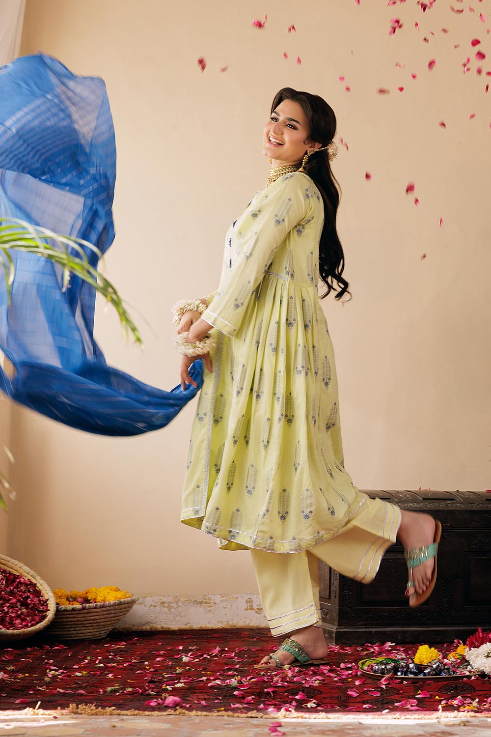 Senorita Women RTW Women Embroidered Perrot Green and Multicolor Casual Plus 3 Piece Suit Cotton Jacquard LBD-02905 - Summer Collection