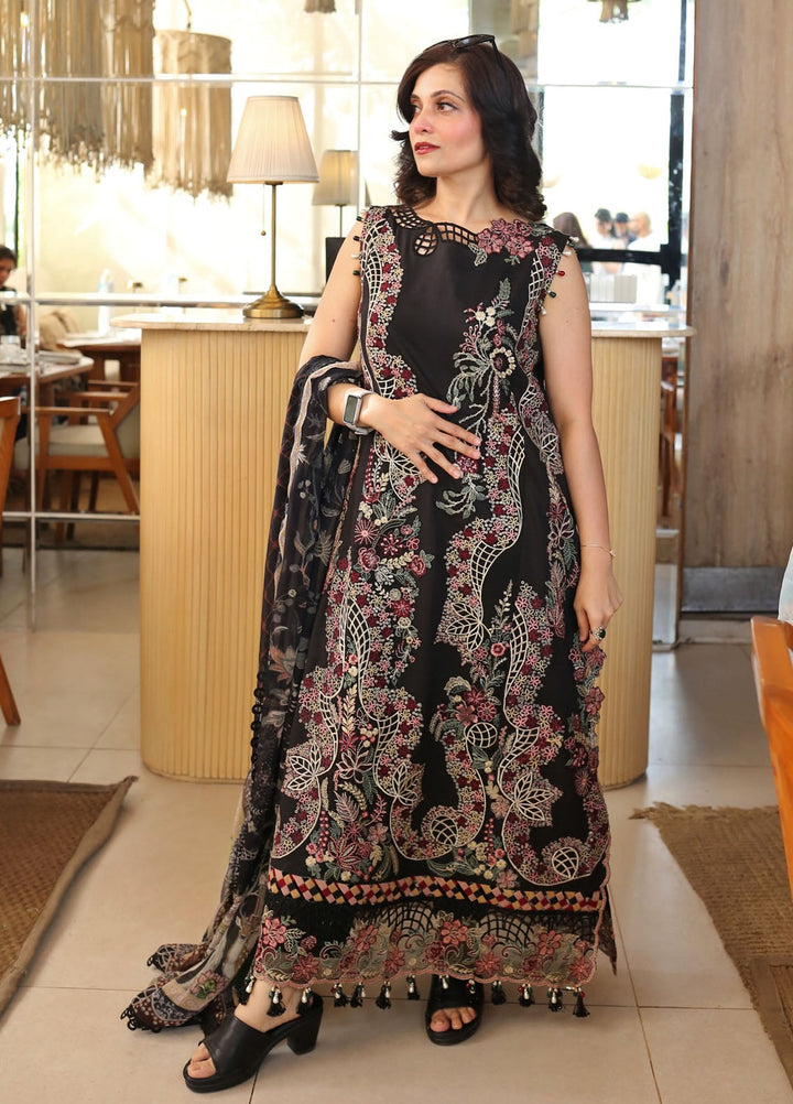 Asifa and Nabeel Unstitched Embroidered Lawn 3 Piece Suit AN26ULE Smoke Pearl VSL 26-08 - Eid Collection