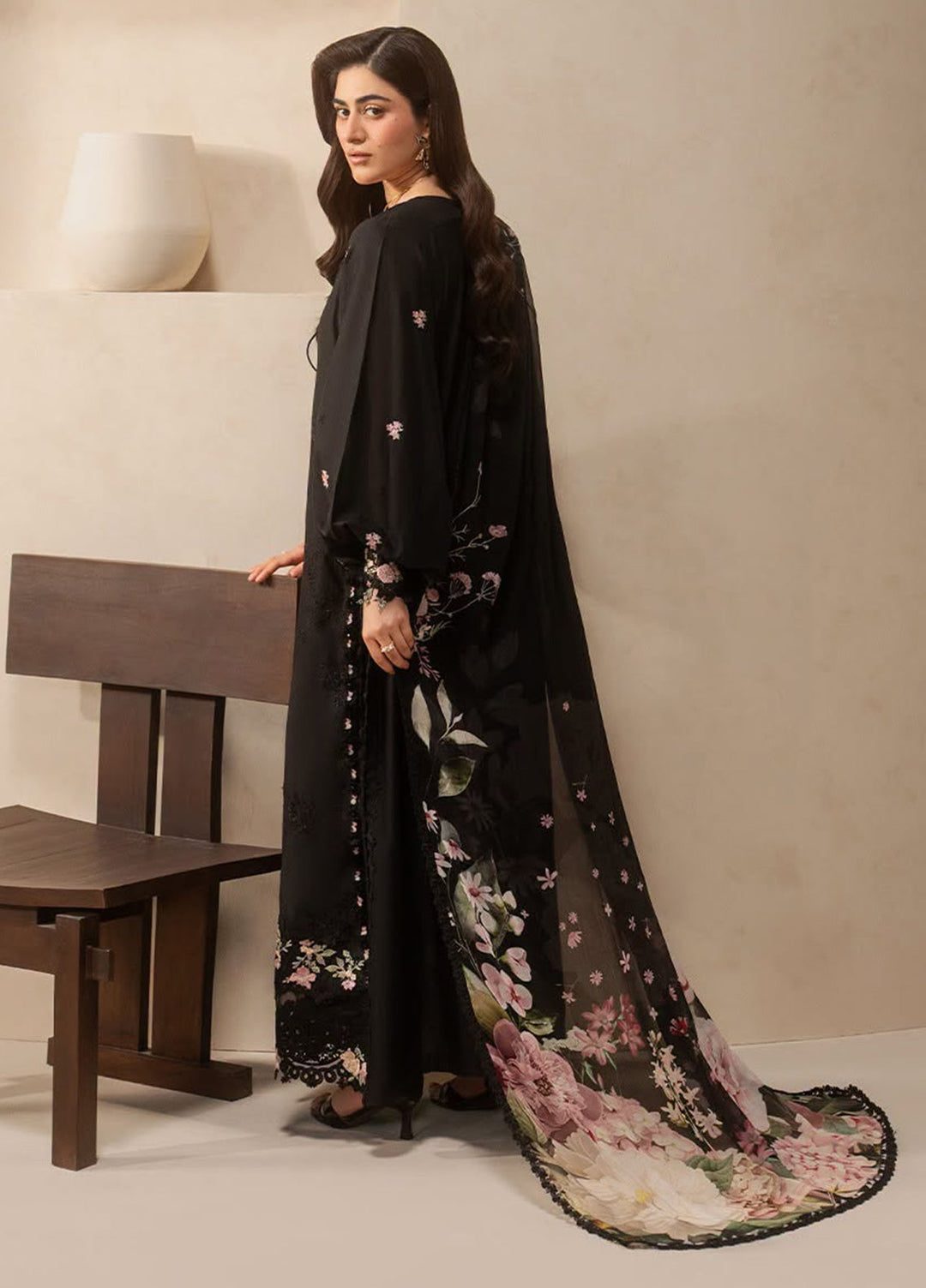 E-Craft by Elaf Unstitched Embroidered Lawn 3 Piece Suit EHC-5A Charcoal - Casual Collection
