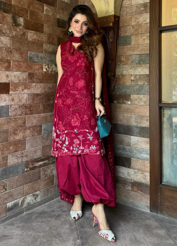 Lilas by Republic WomensWear Unstitched Embroidered Lawn 3 Piece Suit RW26ULL D-8A - Eid Collection