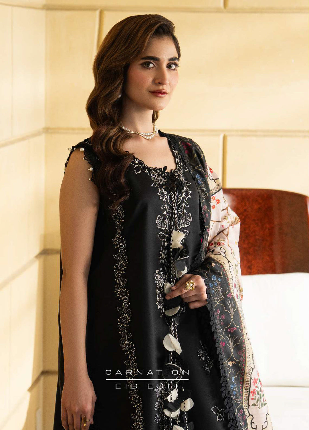 Carnation by Rang Rasiya Unstitched Embroidered Lawn 3 Piece Suit RR26UCL D8 LEAH - Eid Collection