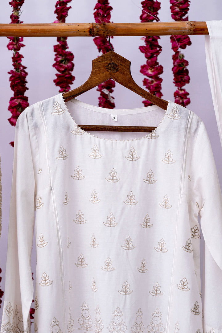 Senorita Women RTW Women Printed White Casual 3 Piece Suit Cotton Cambric LAD-02712 - Summer Collection