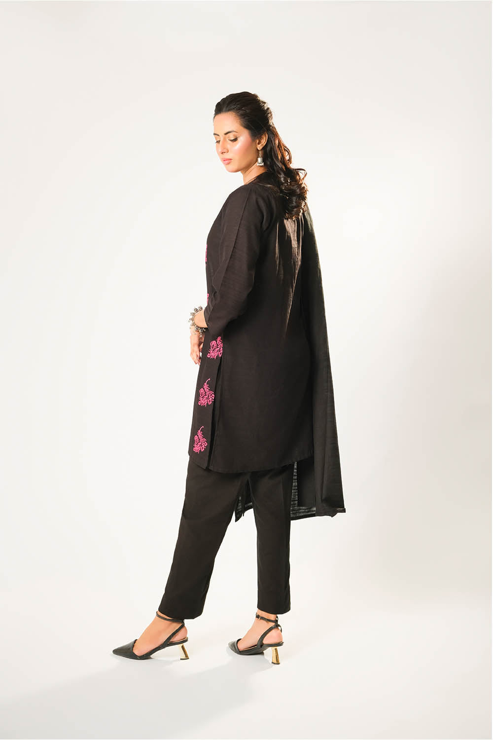 Senorita Women RTW Women Printed Black Casual 3 Piece Suit Cotton Khaddar Dyed LAD-03176 - Winter Collection