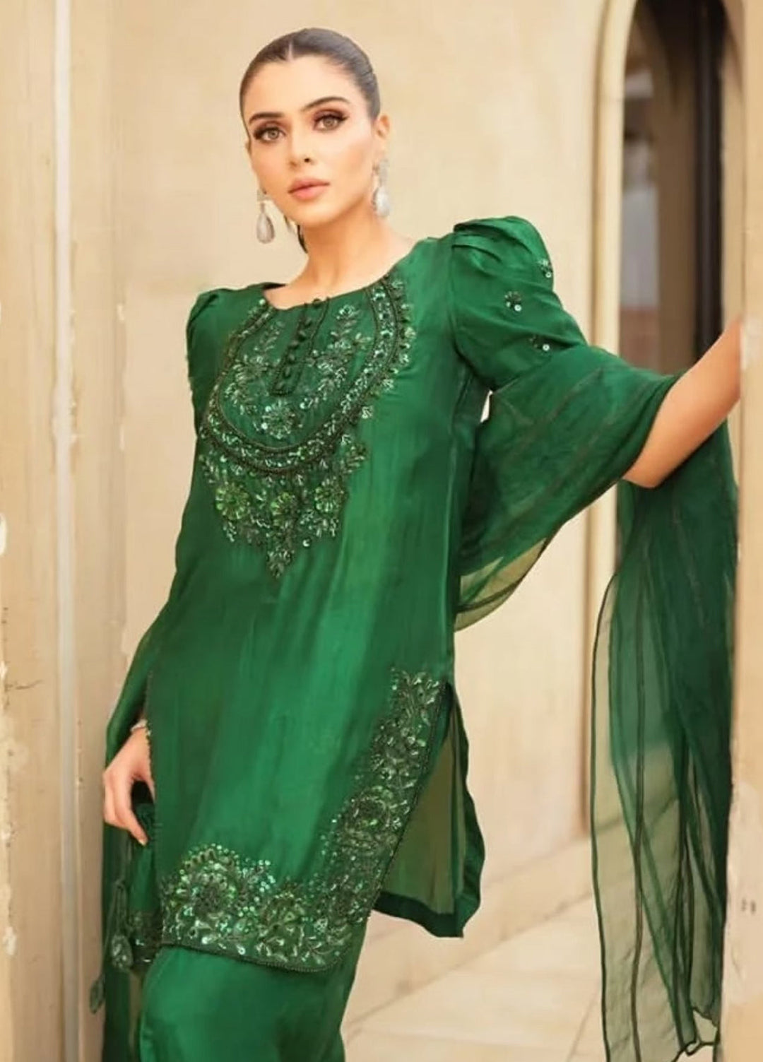 Maria Osama Khan Pret Embroidered Raw Silk 3 Piece Suit Emerald Green