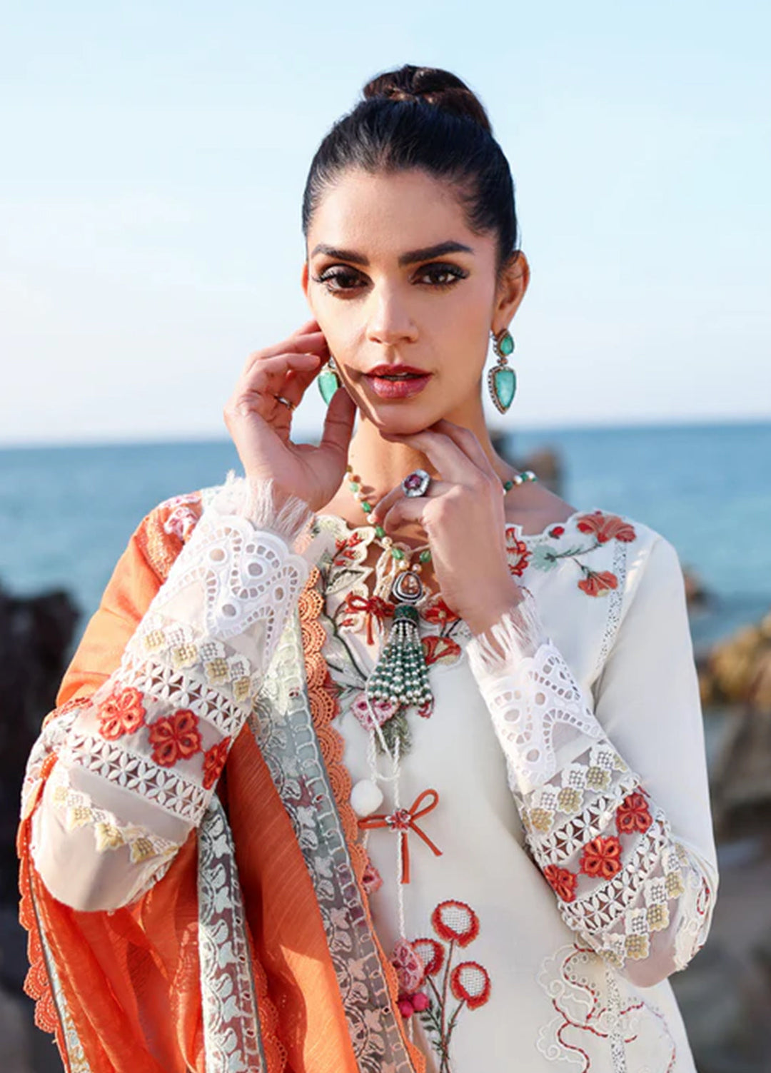 Saira Shakira Unstitched Embroidered Lawn 3 Piece Suit SSR26ULE SS-005A - Eid Collection